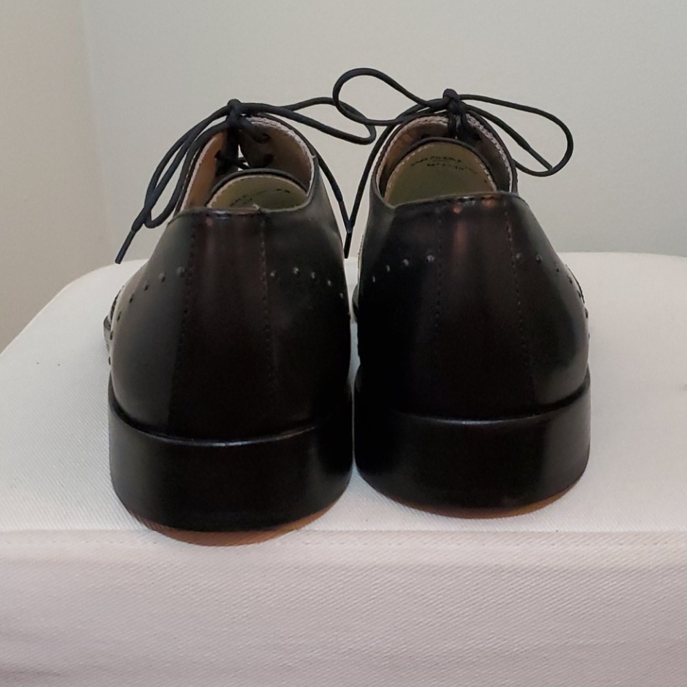 Kenneth Cole dress shoes - Picture 3 of 5
